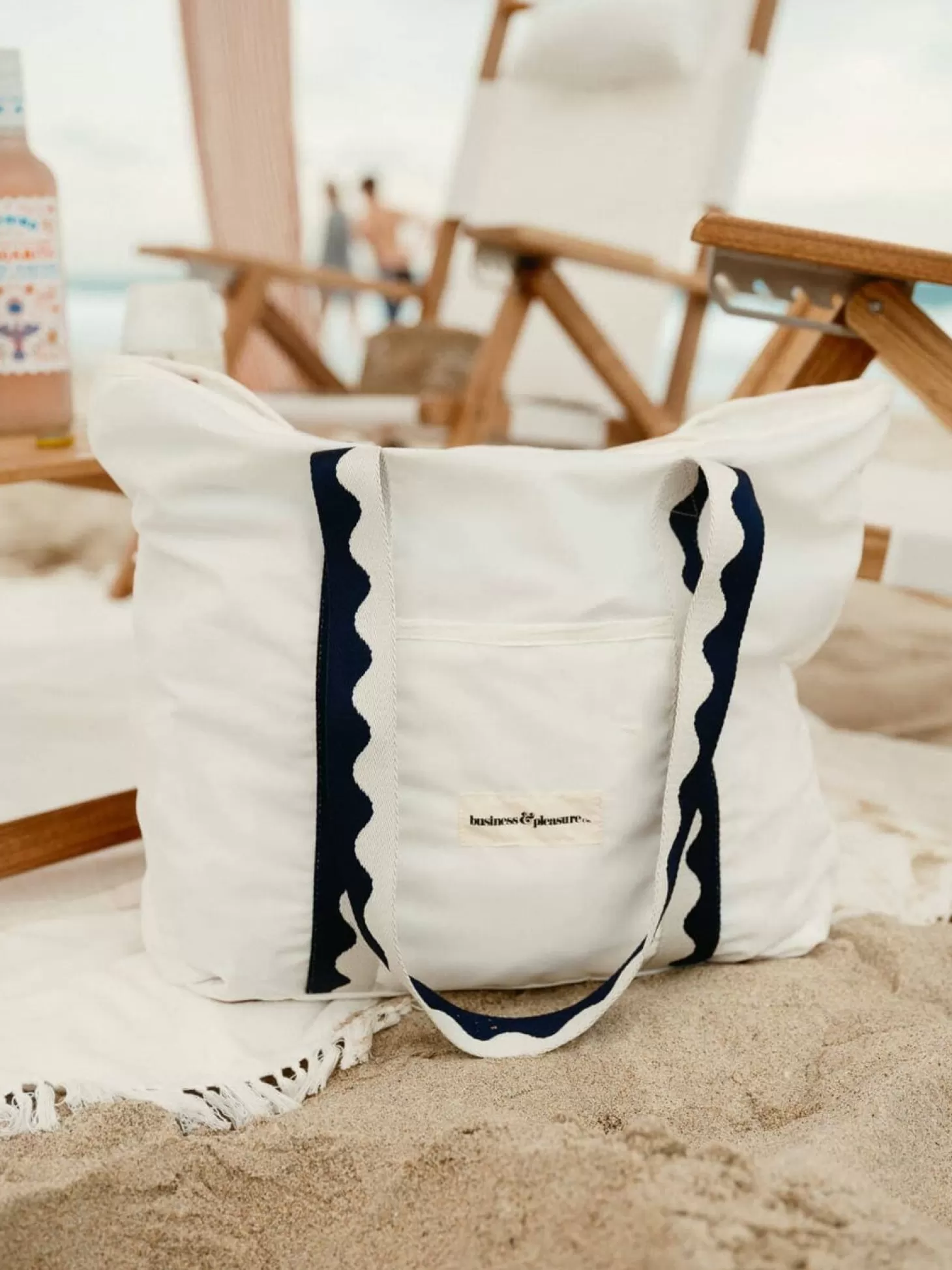 Beach Bags>Business & Pleasure Co. The Beach Bag - Rivie White