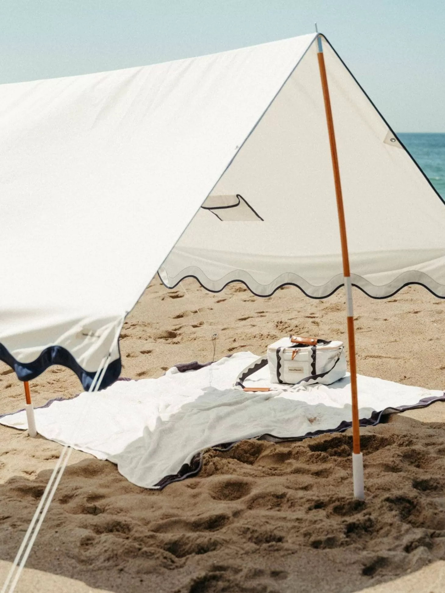 Beach Blankets>Business & Pleasure Co. The Beach Blanket - Rivie White