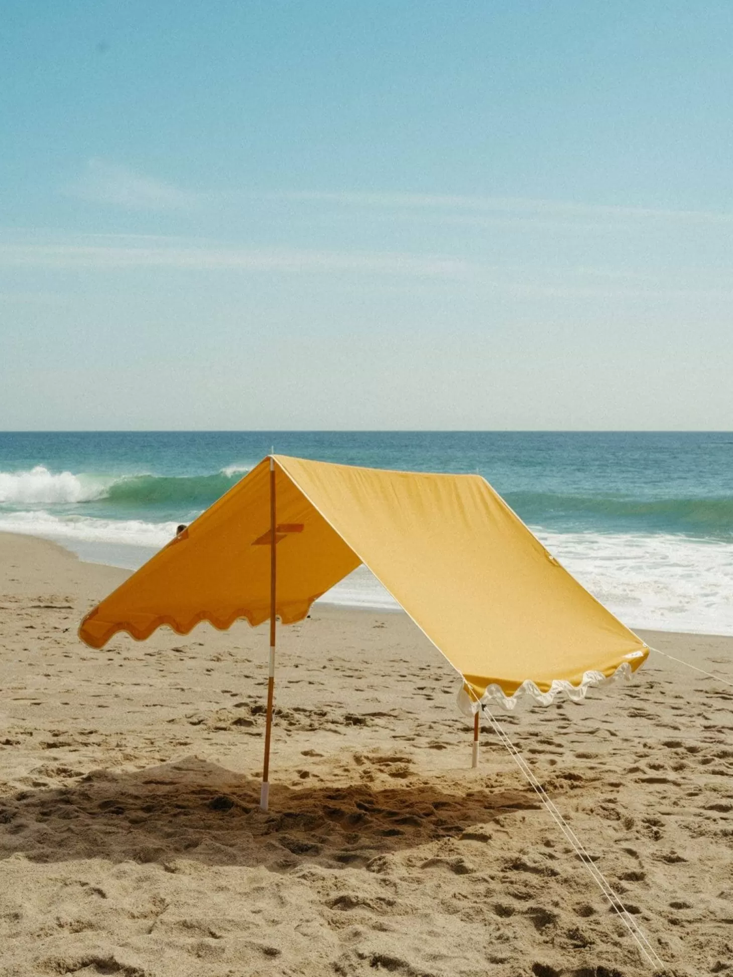 Cabanas & Tents>Business & Pleasure Co. The Premium Beach Tent - Rivie Mimosa