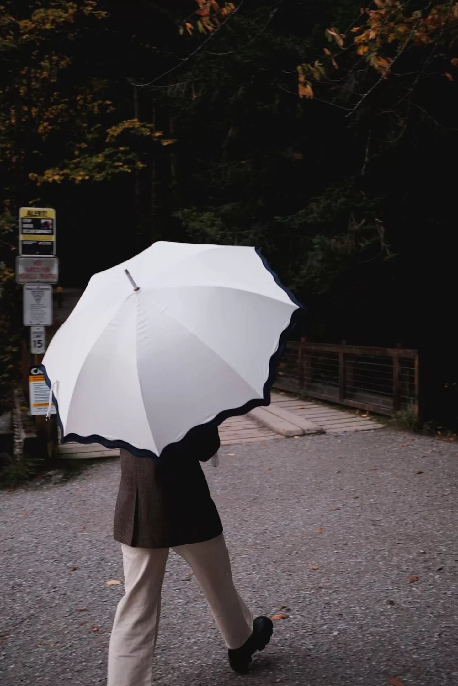 Rain Umbrellas>Business & Pleasure Co. The Rain Umbrella - Rivie White